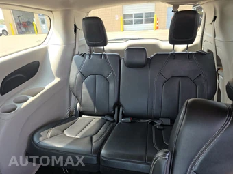 2024 Chrysler Pacifica Touring L 121.6" WB - miniatura 14