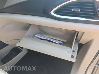 2024 Chrysler Pacifica Touring L 121.6" WB - miniatura 20