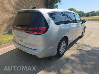 2024 Chrysler Pacifica Touring L 121.6" WB - miniatura 3