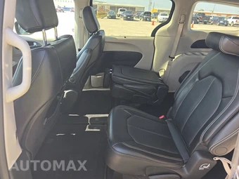 2024 Chrysler Pacifica Touring L 121.6" WB - miniatura 13