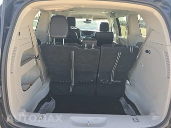 2024 Chrysler Pacifica Touring L 121.6" WB - miniatura 17