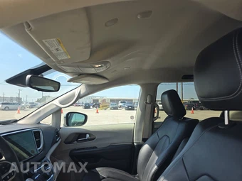 2024 Chrysler Pacifica Touring L 121.6" WB - miniatura 19