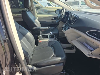 2024 Chrysler Pacifica Touring L 121.6" WB - miniatura 8