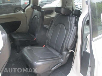 2024 Chrysler Pacifica Touring L 121.6" WB - miniatura 8