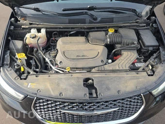 2024 Chrysler Pacifica Touring L 121.6" WB - miniatura 16