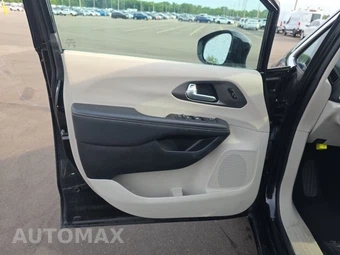 2024 Chrysler Pacifica Touring L 121.6" WB - miniatura 9