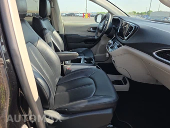 2024 Chrysler Pacifica Touring L 121.6" WB - miniatura 8