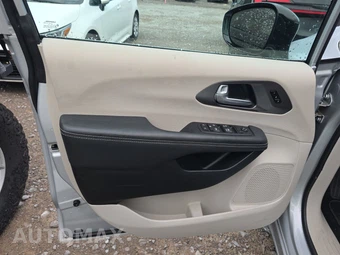 2024 Chrysler Pacifica Touring L 121.6" WB - miniatura 9