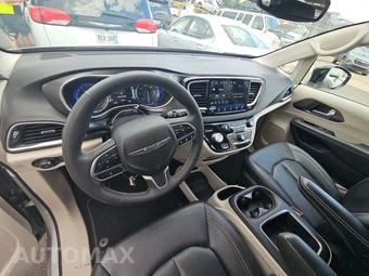 2024 Chrysler Pacifica Touring L 121.6" WB - miniatura 11