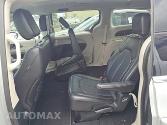 2024 Chrysler Pacifica Touring L 121.6" WB - miniatura 13