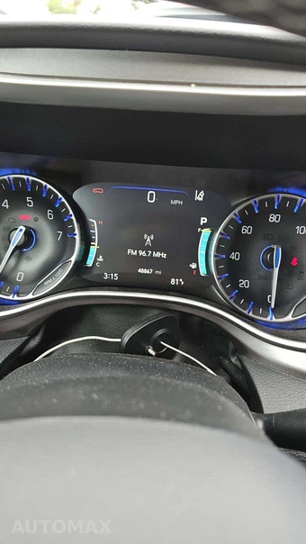 2024 Chrysler Pacifica Touring L 121.6" WB - miniatura 18