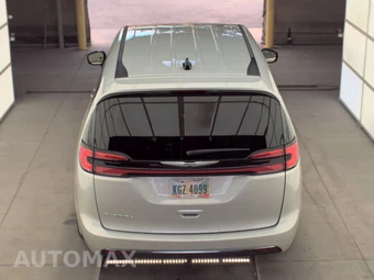2024 Chrysler Pacifica Touring L 121.6" WB - miniatura 5
