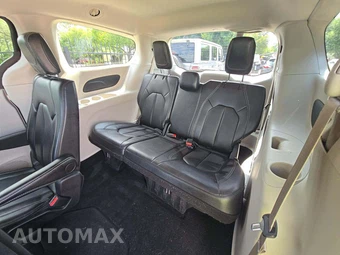 2024 Chrysler Pacifica Touring L 121.6" WB - miniatura 11