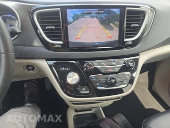 2024 Chrysler Pacifica Touring L 121.6" WB - miniatura 7