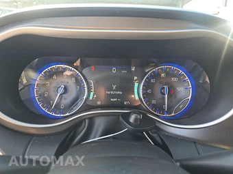 2024 Chrysler Pacifica Touring L 121.6" WB - miniatura 18