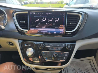 2024 Chrysler Pacifica Touring L 121.6" WB - miniatura 10
