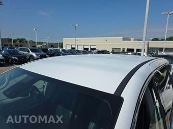2024 Chrysler Pacifica Touring L 121.6" WB - miniatura 12