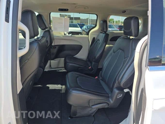 2024 Chrysler Pacifica Touring L 121.6" WB - miniatura 13