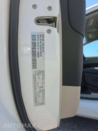 2024 Chrysler Pacifica Touring L 121.6" WB - miniatura 5