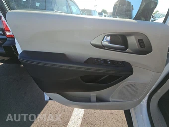 2024 Chrysler Pacifica Touring L 121.6" WB - miniatura 15