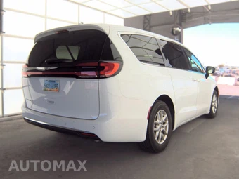 2024 Chrysler Pacifica Touring L 121.6" WB - miniatura 5