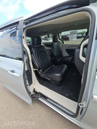 2024 Chrysler Pacifica Touring L 121.6" WB - miniatura 14