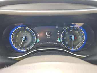 2024 Chrysler Pacifica Touring L 121.6" WB - miniatura 6