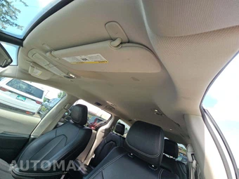 2024 Chrysler Pacifica Touring L 121.6" WB - miniatura 8