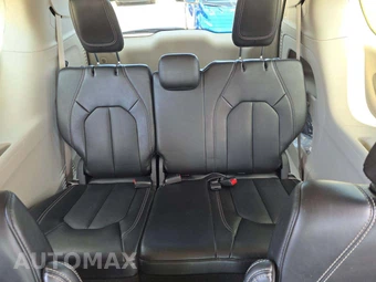 2024 Chrysler Pacifica Touring L 121.6" WB - miniatura 14