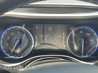 2024 Chrysler Pacifica Touring L 121.6" WB - miniatura 12
