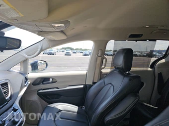 2024 Chrysler Pacifica Touring L 121.6" WB - miniatura 15