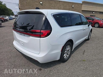 2024 Chrysler Pacifica Touring L 121.6" WB - miniatura 3