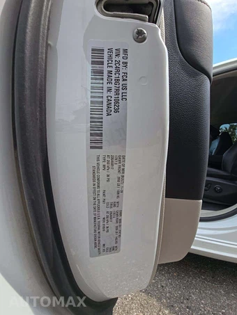 2024 Chrysler Pacifica Touring L 121.6" WB - miniatura 5