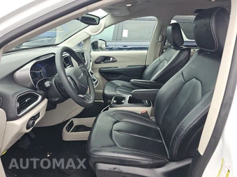 2024 Chrysler Pacifica Touring L 121.6" WB - miniatura 7