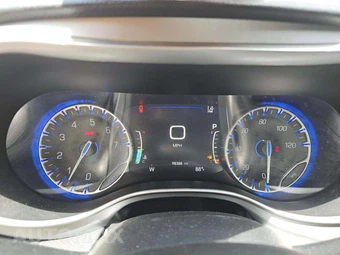 2024 Chrysler Pacifica Touring L 121.6" WB - miniatura 9