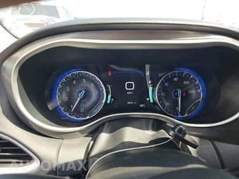 2024 Chrysler Pacifica Touring L 121.6" WB - miniatura 12