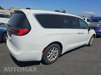 2024 Chrysler Pacifica Touring L 121.6" WB - miniatura 4
