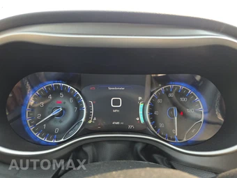 2024 Chrysler Pacifica Touring L 121.6" WB - miniatura 12