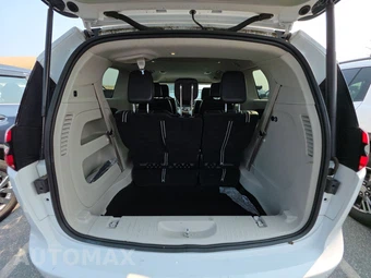 2024 Chrysler Pacifica Touring L 121.6" WB - miniatura 17