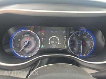2024 Chrysler Pacifica Touring L 121.6" WB - miniatura 12
