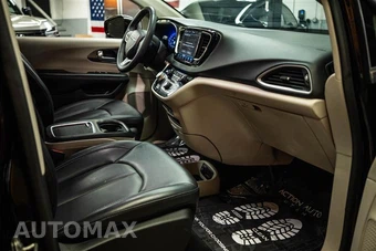 2024 Chrysler Pacifica Touring L 121.6" WB - miniatura 13