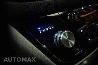 2024 Chrysler Pacifica Touring L 121.6" WB - miniatura 18