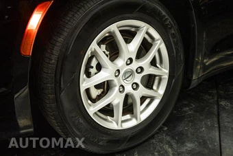 2024 Chrysler Pacifica Touring L 121.6" WB - miniatura 3