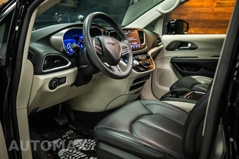 2024 Chrysler Pacifica Touring L 121.6" WB - miniatura 8