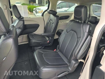 2024 Chrysler Pacifica Touring L 121.6" WB - miniatura 13