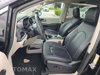 2024 Chrysler Pacifica Touring L 121.6" WB - miniatura 6