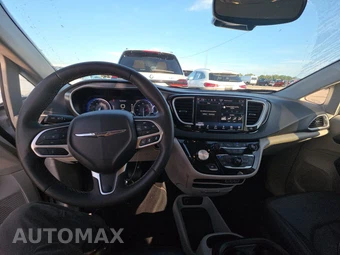 2024 Chrysler Pacifica Touring L 121.6" WB - miniatura 17