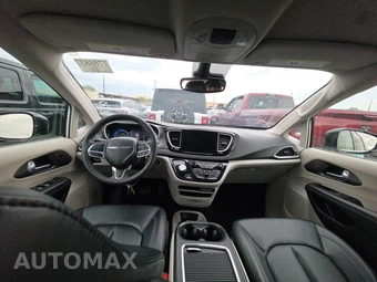 2024 Chrysler Pacifica Touring L 121.6" WB - miniatura 11
