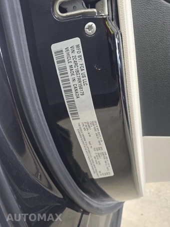2024 Chrysler Pacifica Touring L 121.6" WB - miniatura 21
