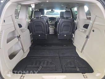 2024 Chrysler Pacifica Touring L 121.6" WB - miniatura 23